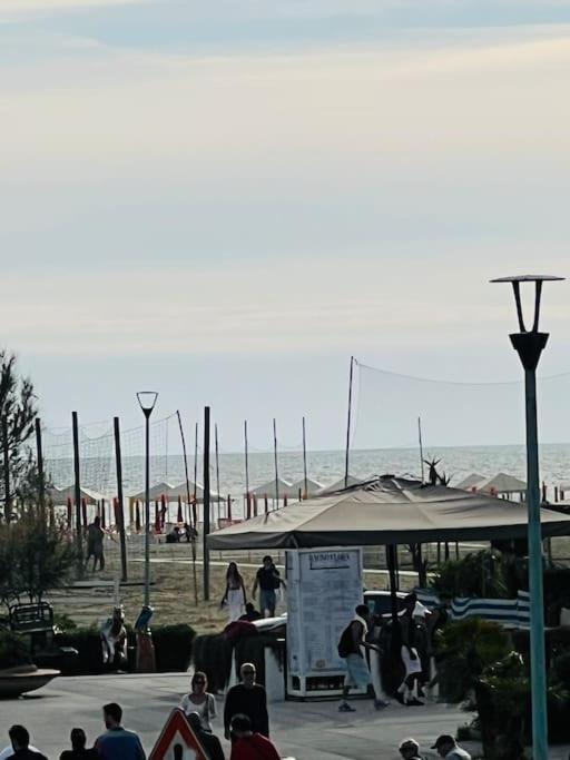 Casa Al Mare Valentina Daire Viareggio Dış mekan fotoğraf